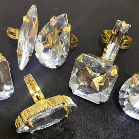 MASSIVE CUBIC ZIRCONIAS ROUND PEAR MARQUISE ASSCHER RECTANGULAR ALUMINUM FRAME - Picture 1 of 8